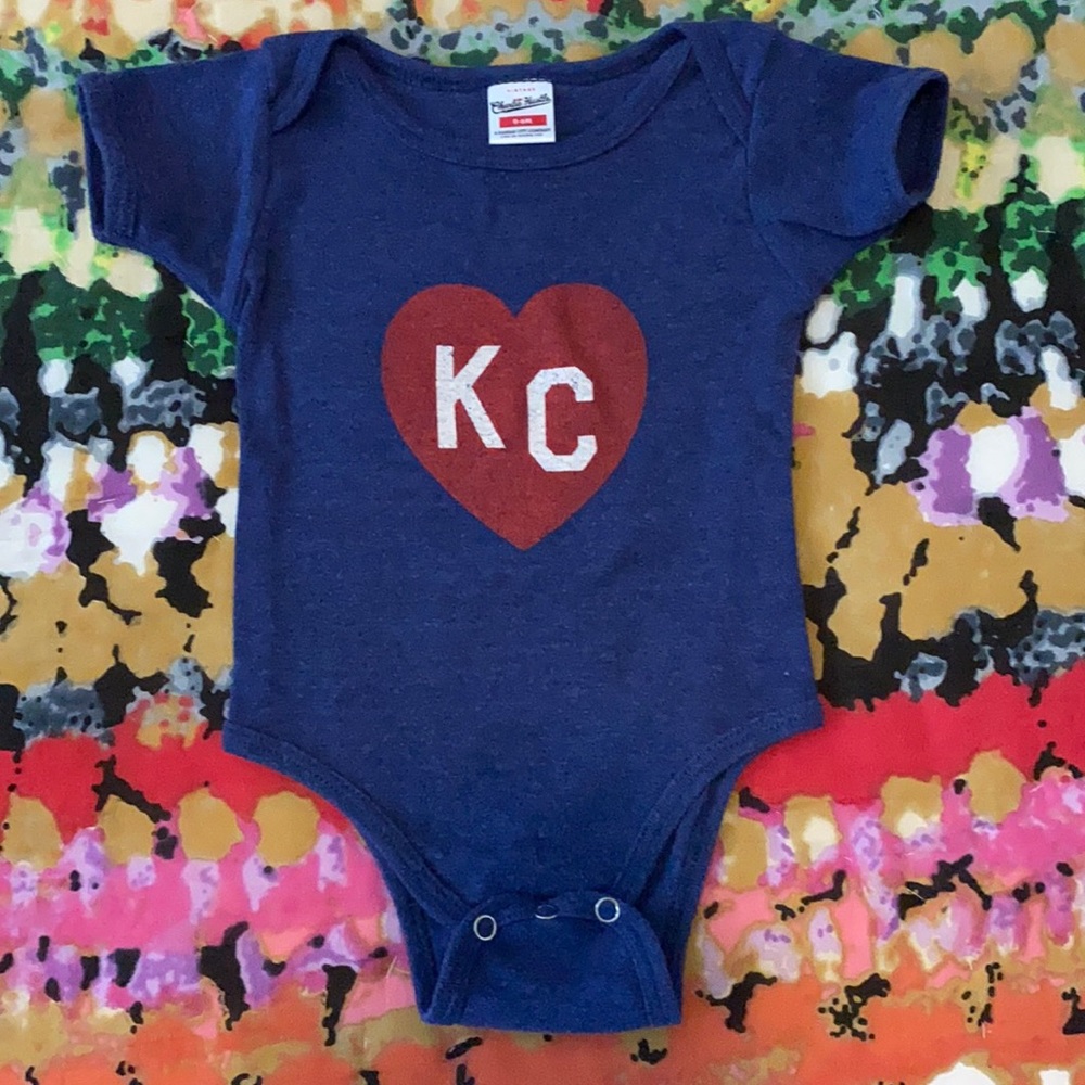Charlie Hustle KC heart onesie. 0-6 months